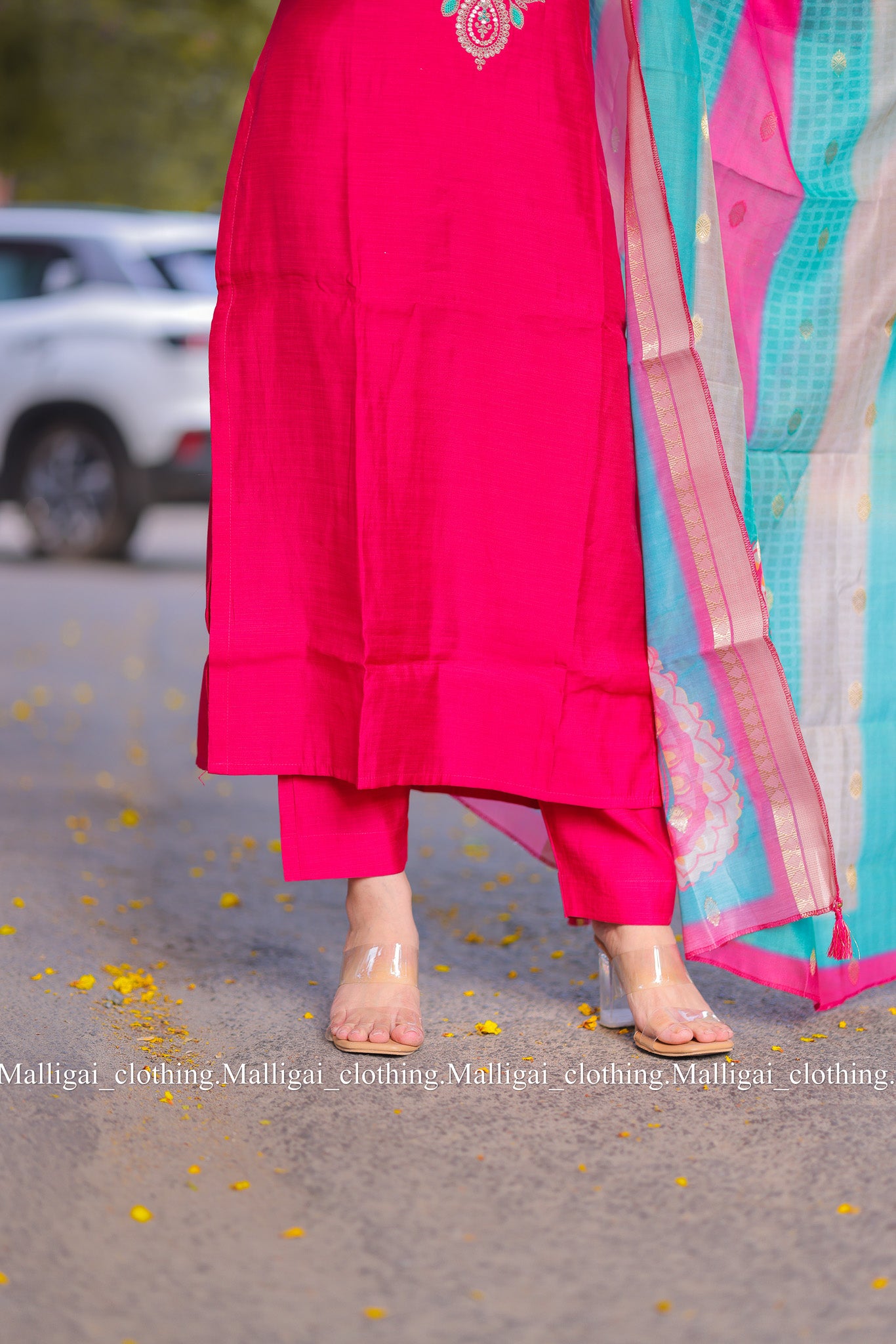 Elegant 3-Piece salwar with embroidery in Silk