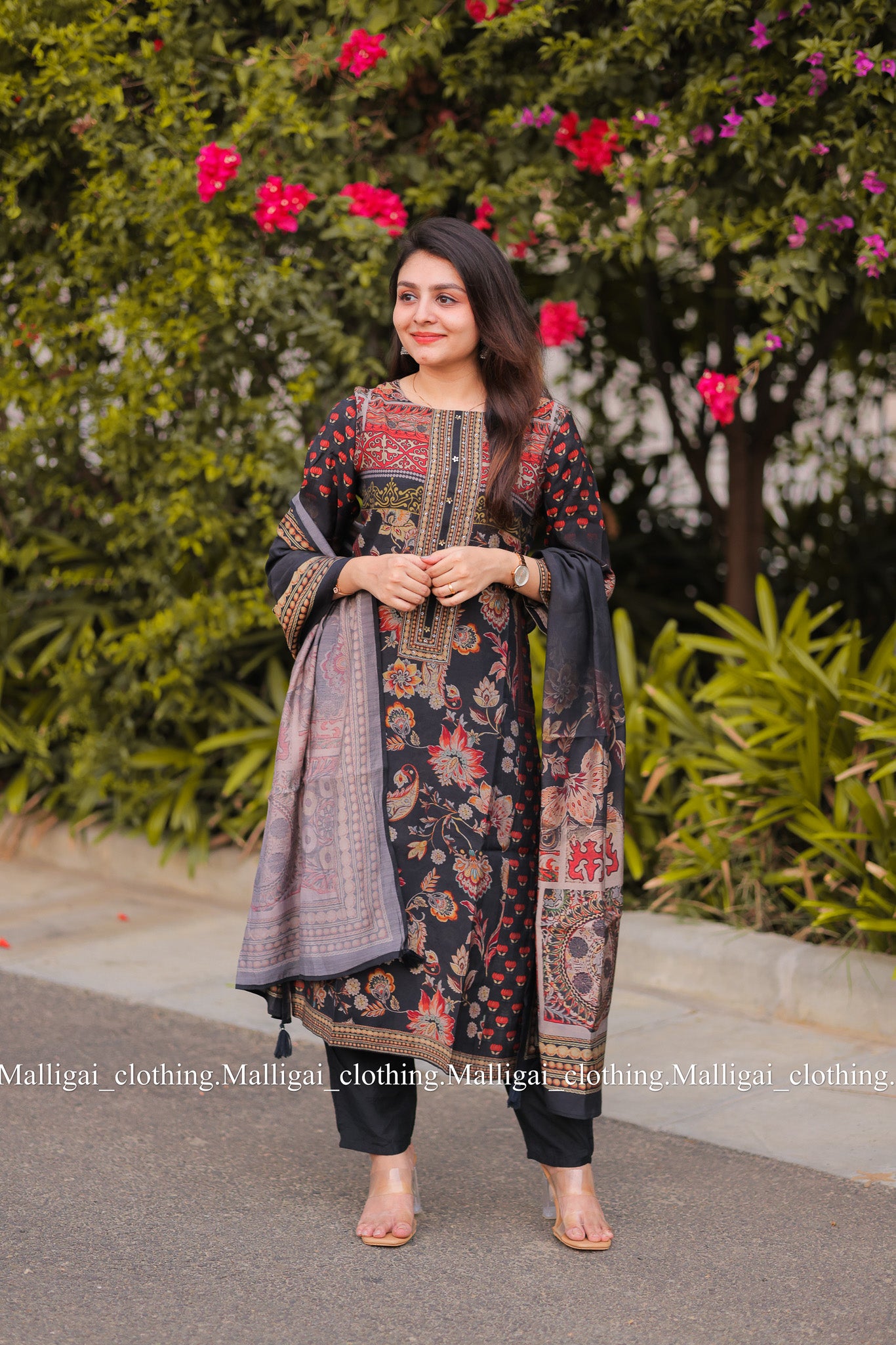 Pure Muslin Silk - Salwar Suit Black