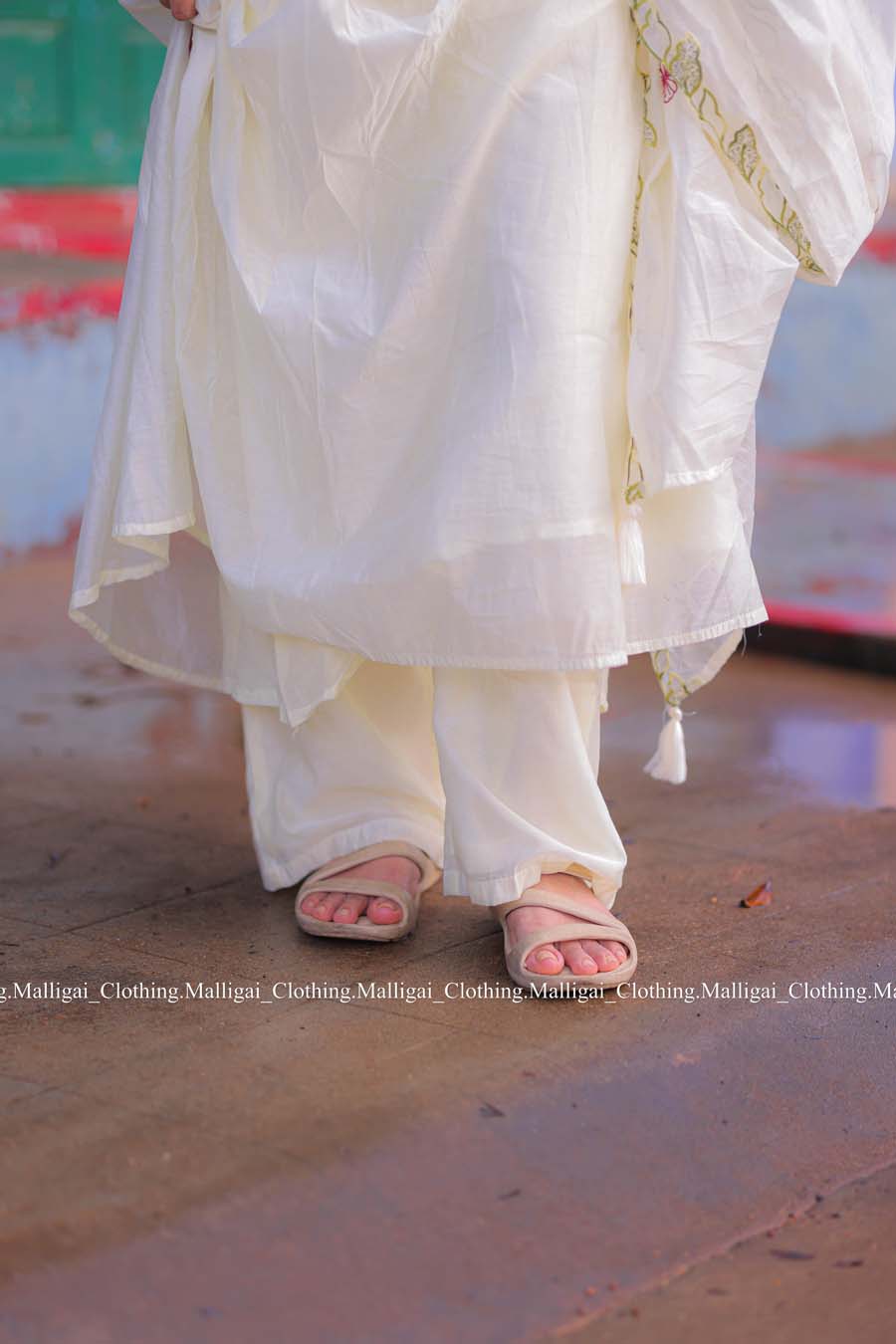White Chanderi Silk - 3 Piece Salwar Suit with Lining
