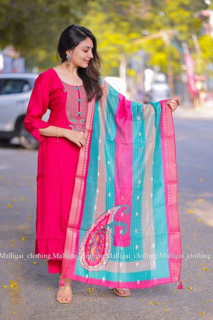 Elegant 3-Piece salwar with embroidery in Silk