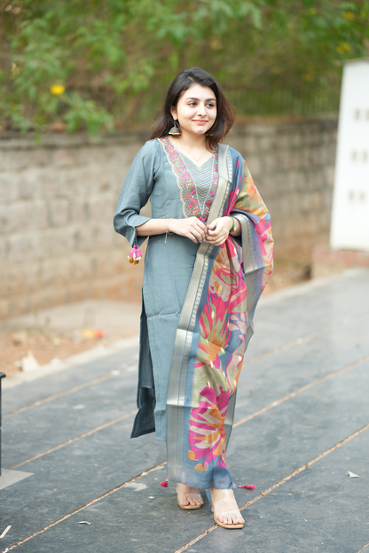 Rainbow Silk Slub - Grey