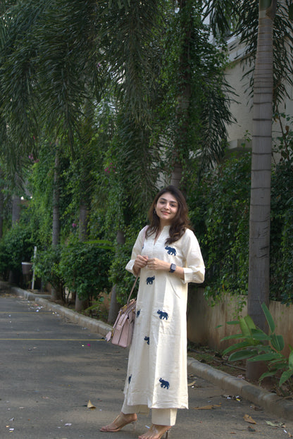 Half White Kurta Set