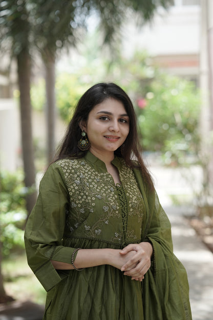Bottle Green Chanderi Silk - 3 Piece Salwar Suit with Lining