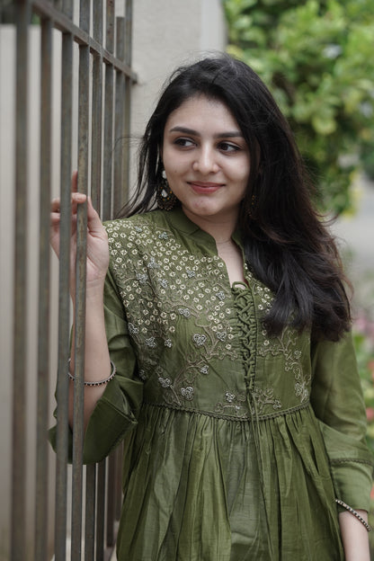 Bottle Green Chanderi Silk - 3 Piece Salwar Suit with Lining