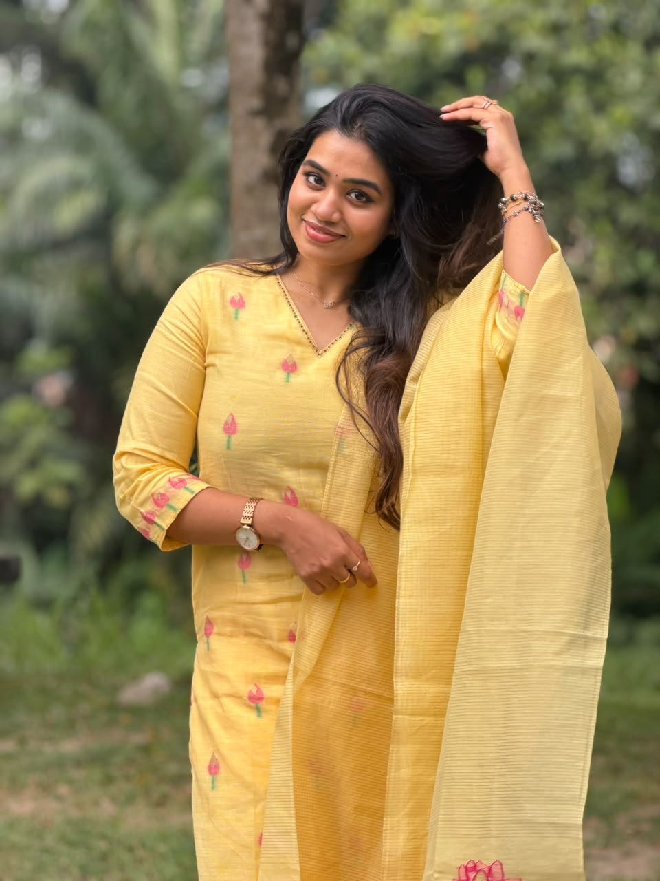 Jamdani Handloom Salwar Suit Set with Top, Pant and Dupatta with Pockets - Yellow