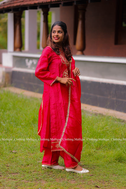 Red Tissue Pure Silk - with Lining