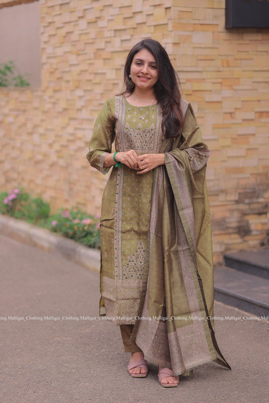 Bottle Green Silk Handloom Salwar Suit Set with Top, Pant and Dupatta with Pockets