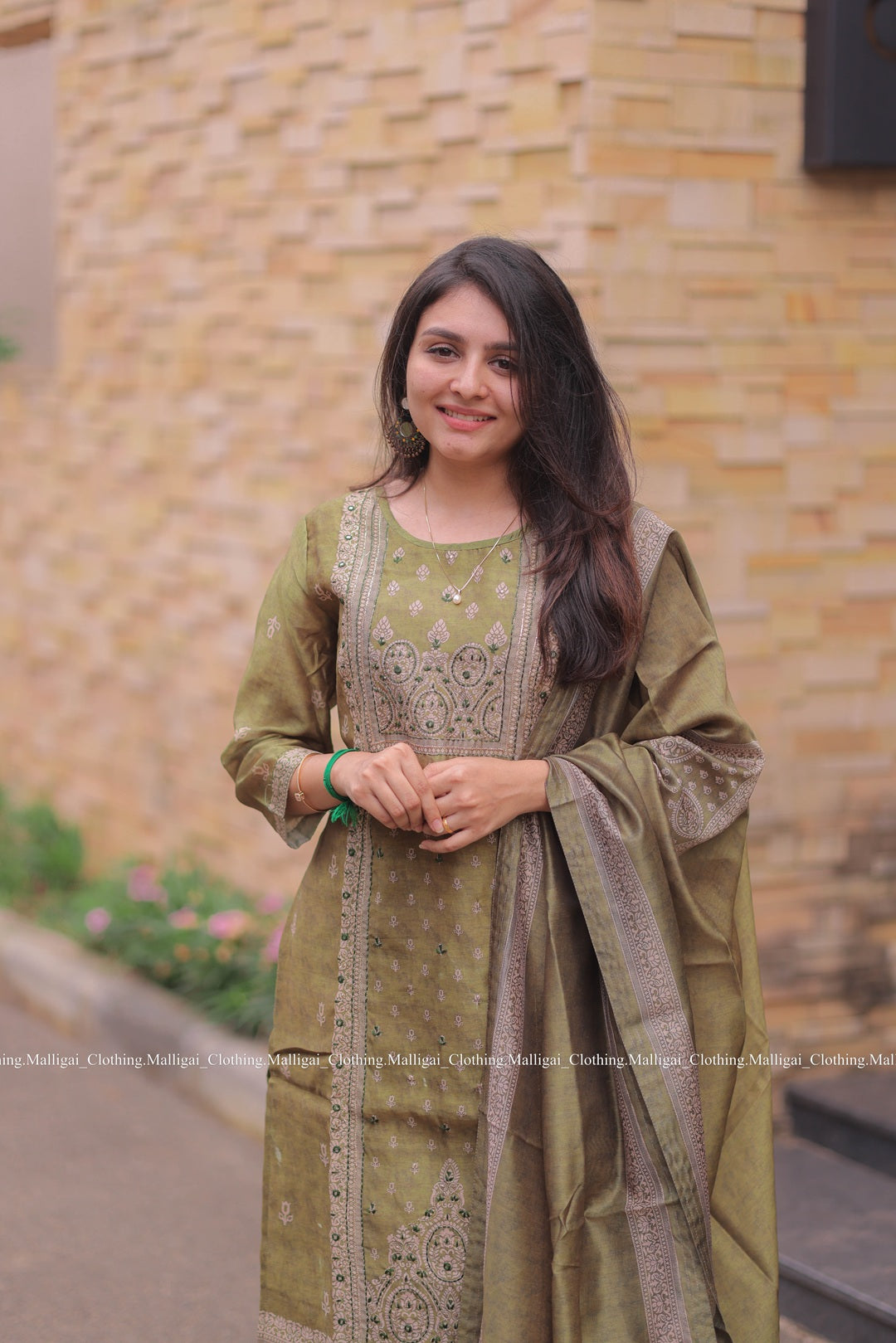 Bottle Green Silk Handloom Salwar Suit Set with Top, Pant and Dupatta with Pockets