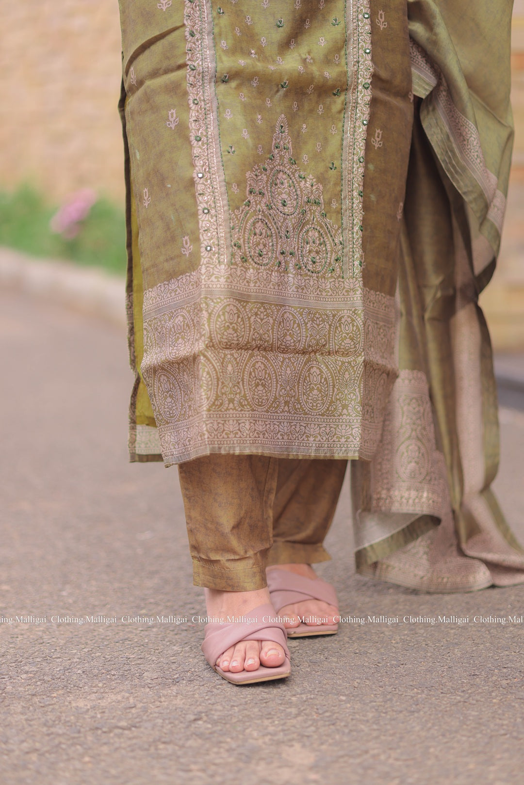Bottle Green Silk Handloom Salwar Suit Set with Top, Pant and Dupatta with Pockets