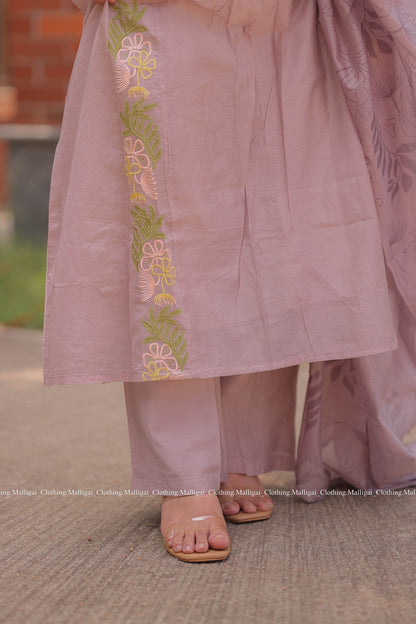 Chanderi Silk - 3 Piece Salwar Suit - Lavender