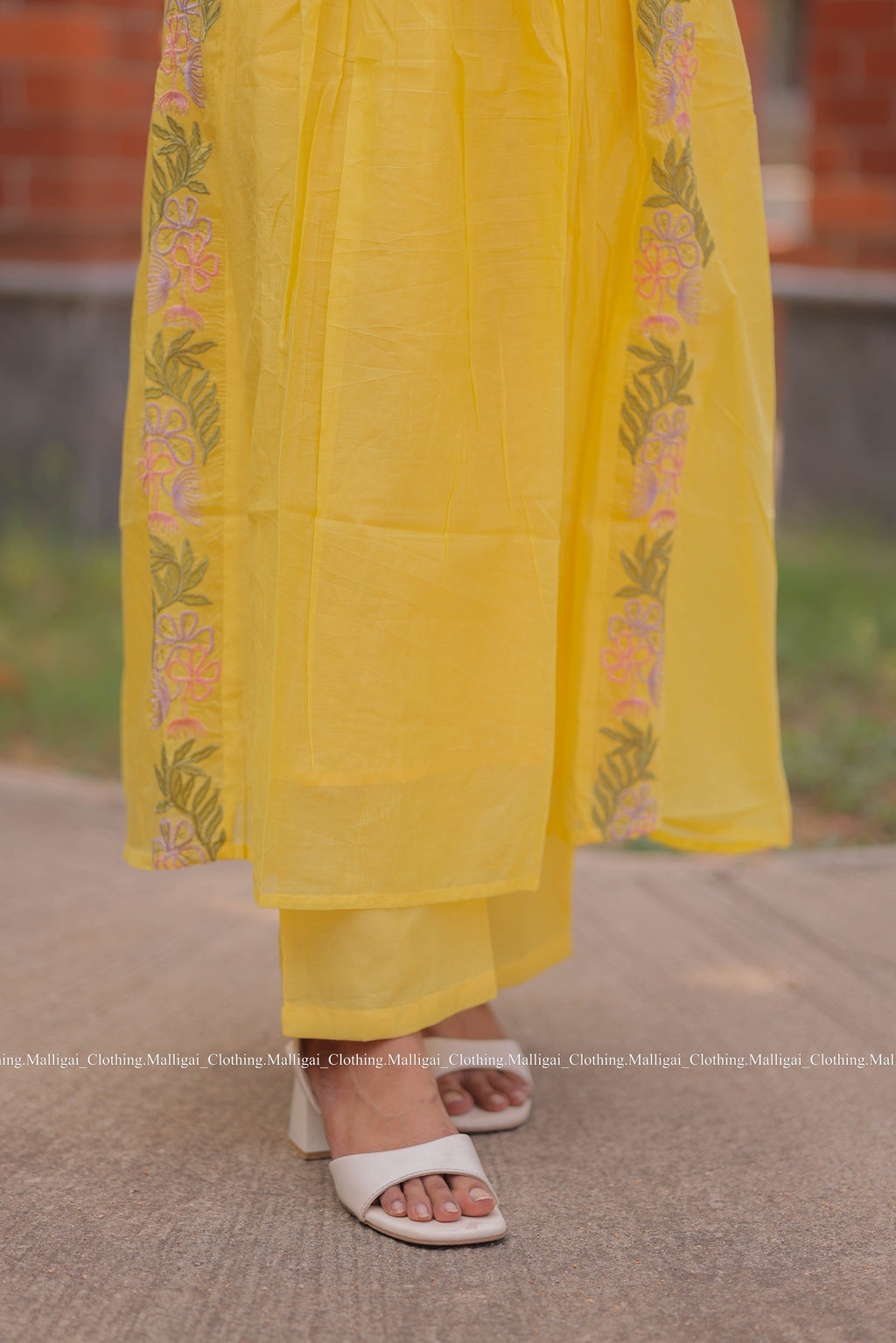 Chanderi Silk - 3 Piece Salwar Suit - Yellow