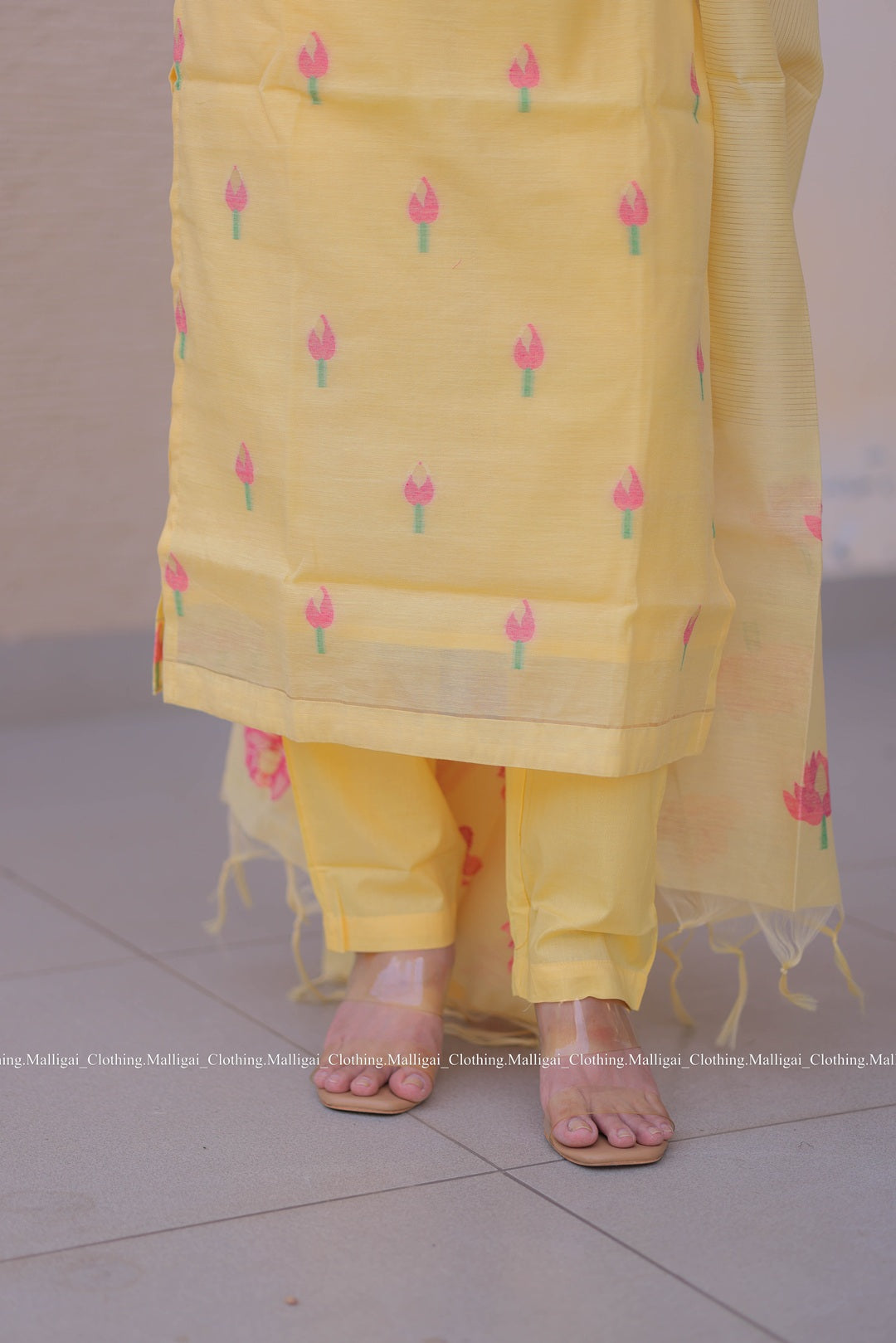 Jamdani Handloom Salwar Suit Set with Top, Pant and Dupatta with Pockets - Yellow